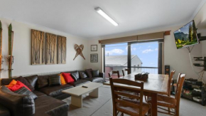 Lawlers 20, Hotham Heights